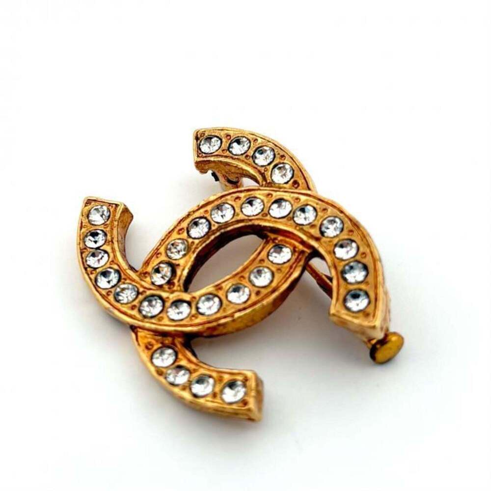 CHANEL Authentic Gold Logo Brooch - Picture 2 of 8